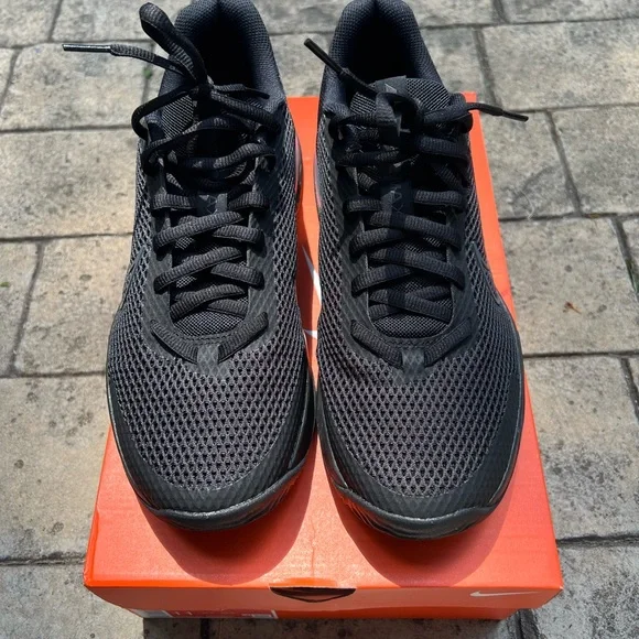 Nike Air Max Men's Black Sneakers - Picture 3 of 15